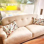 Ambient Lounge With Sundeck And Free Parking アパート ブラチスラヴァ