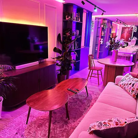 Appartement Ambient Lounge With Sundeck And Free Parking Bratislava