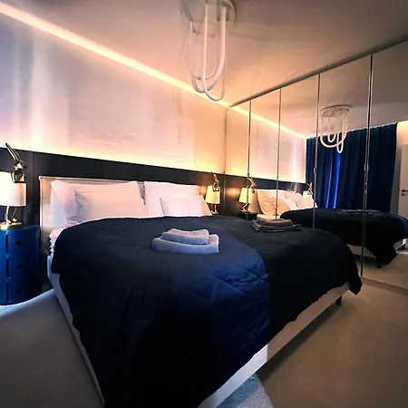 Apartmán Ambient Lounge With Sundeck And Free Parking Bratislava