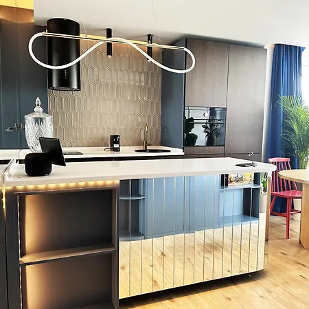 Apartment Ambient Lounge With Sundeck And Free Parking Bratislava