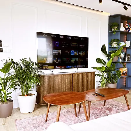 Apartment Ambient Lounge With Sundeck And Free Parking
