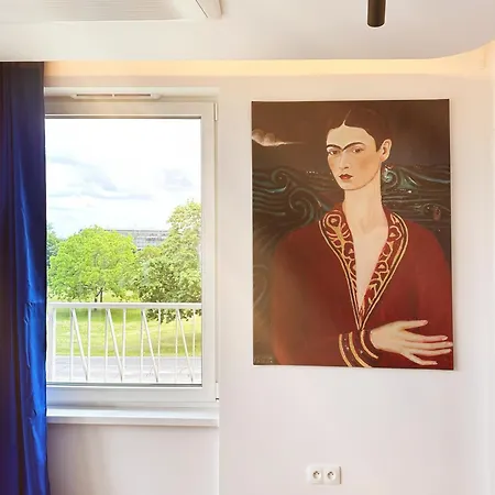 Ambient Lounge With Sundeck And Free Parking Appartamento