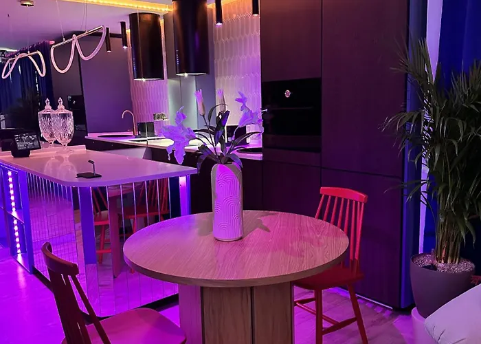 Apartment Ambient Lounge With Sundeck And Free Parking