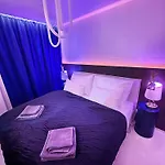 아파트 Ambient Lounge With Sundeck And Free Parking 브라티슬라바