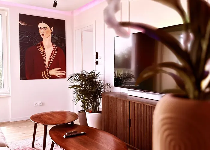 Ambient Lounge With Sundeck And Free Parking Apartamento Bratislava